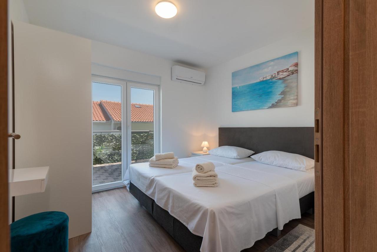 Delux Apartment Eva Trogir Exterior photo