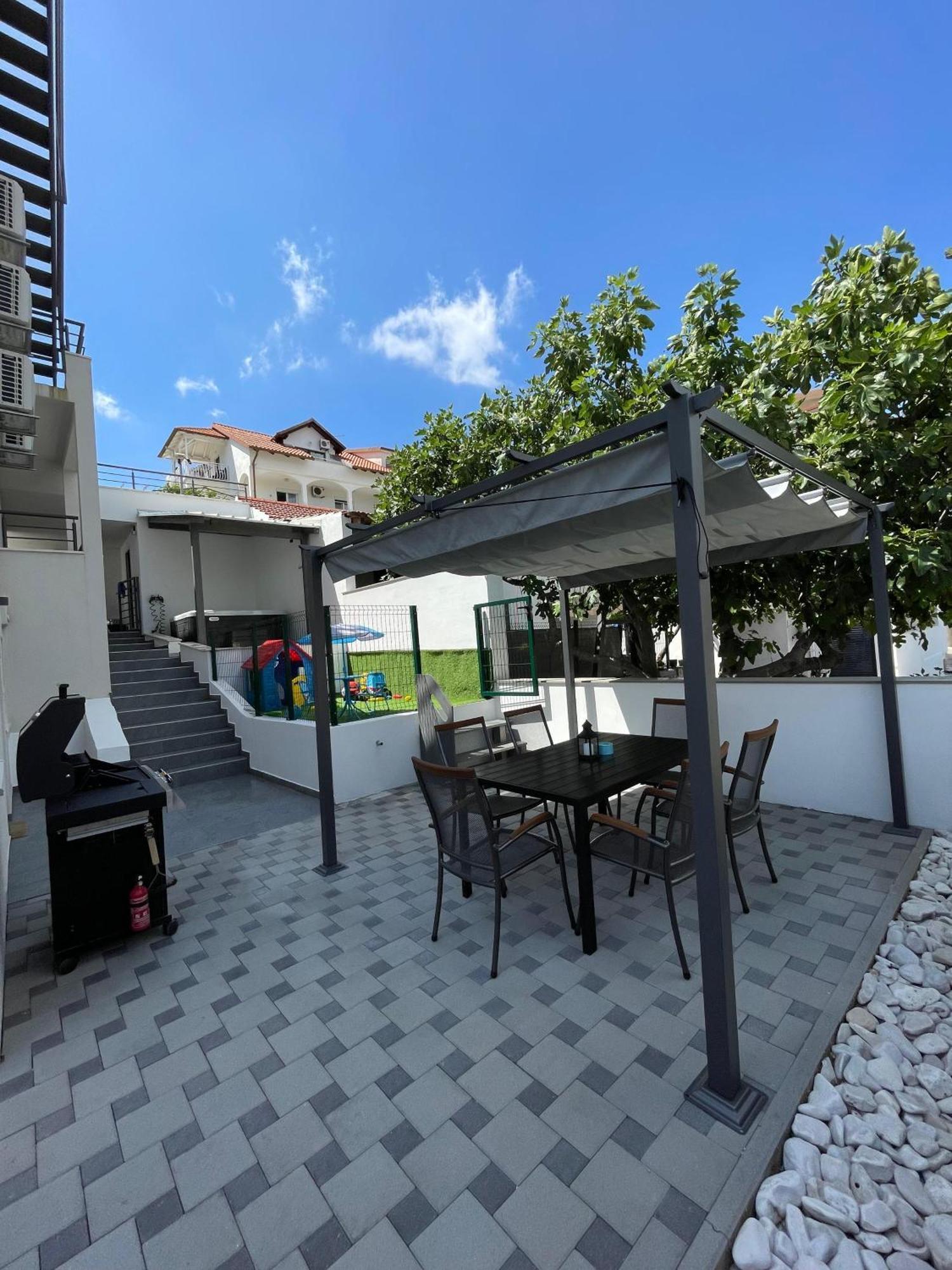 Delux Apartment Eva Trogir Exterior photo